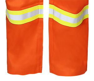 Especially ergonomic cut with few seams