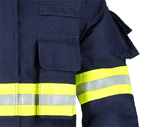 Especially ergonomic cut with few seams