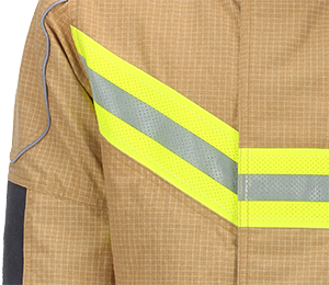 Especially ergonomic cut with few seams