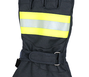 Especially ergonomic cut with few seams