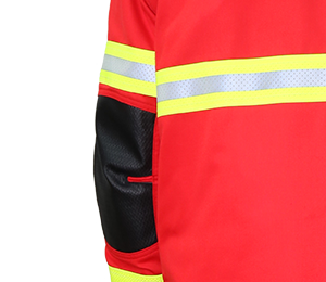 Especially ergonomic cut with few seams